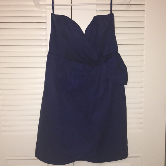 H&M sweetheart Strapless dress with bow detail - Picture 2 of 5